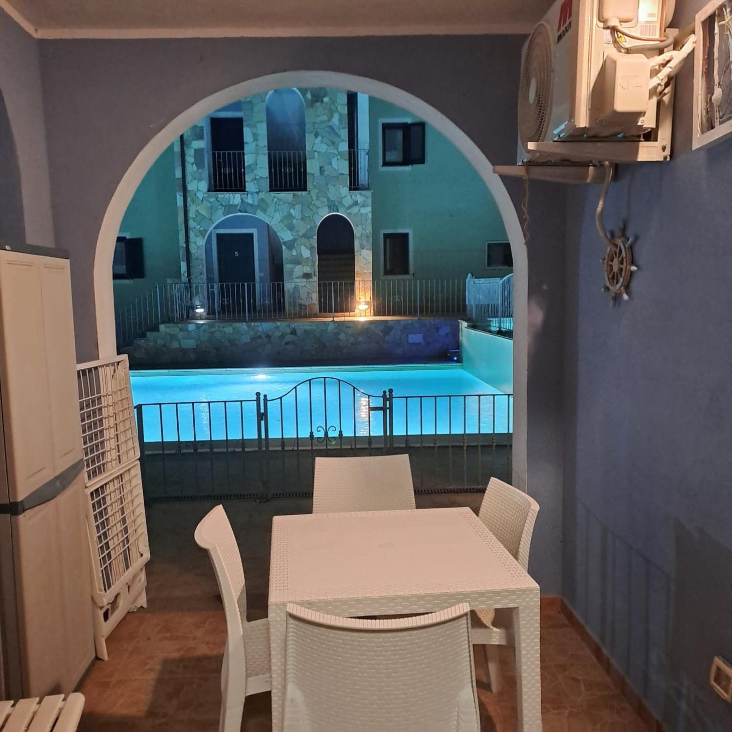 Appartamento Con Piscina Валледория Экстерьер фото