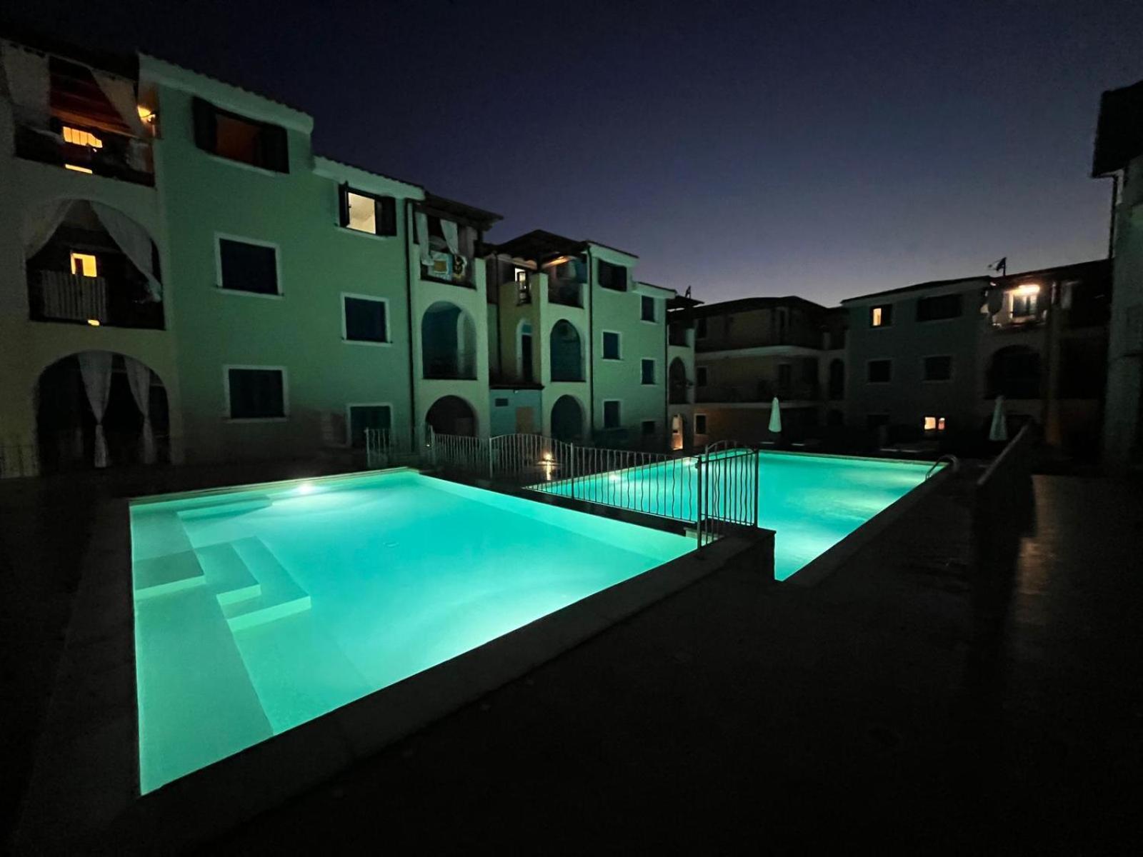 Appartamento Con Piscina Валледория Экстерьер фото